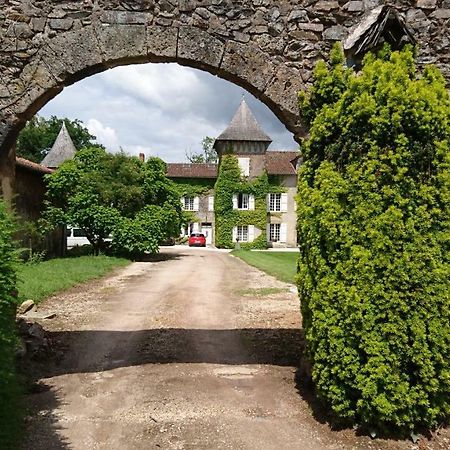 Bed and Breakfast Pierre Deluen Domaine de la Grange de Quaire à Chassenon Extérieur photo