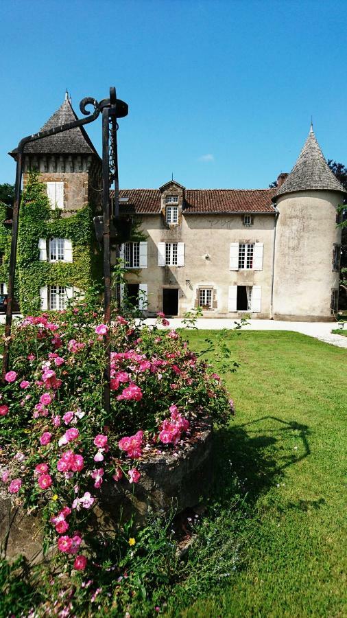 Bed and Breakfast Pierre Deluen Domaine de la Grange de Quaire à Chassenon Extérieur photo